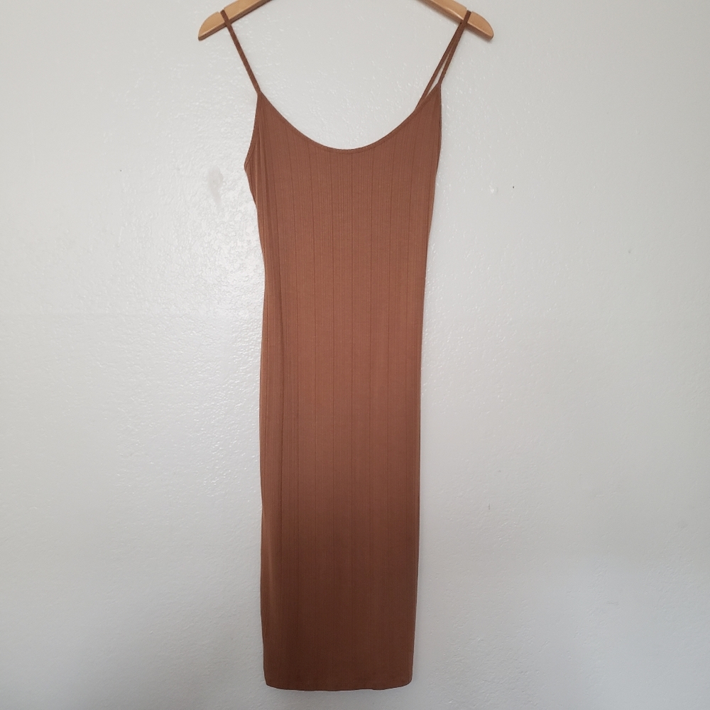 Midi ribbed dress